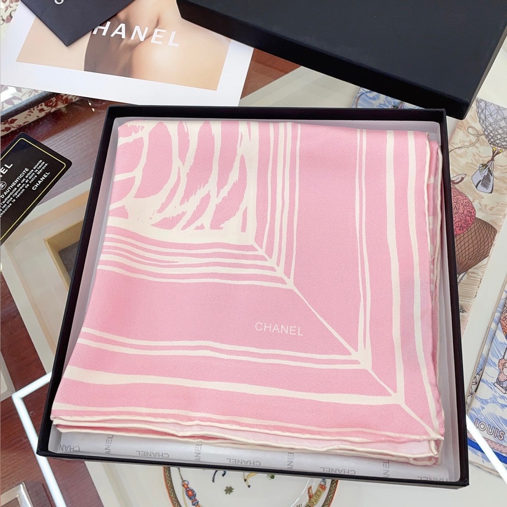 Chanel Pink and White Scarf - Picture 6 of 6